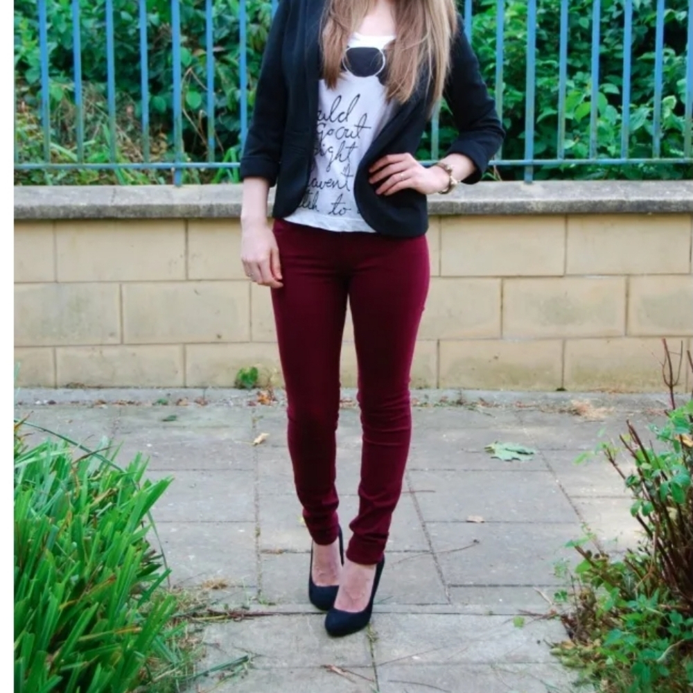 Koral  jeans size 28 skinny